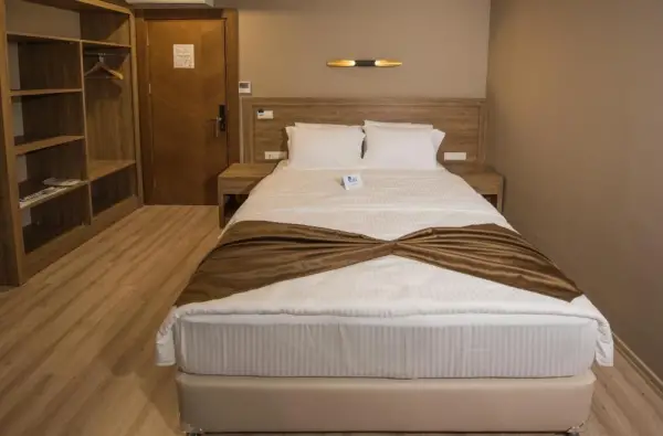 Otel Vona 10